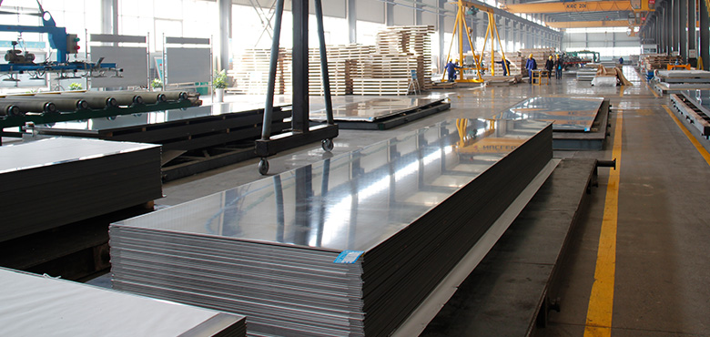 铝镁锰板-屋面板用3004铝板价格多少钱一吨